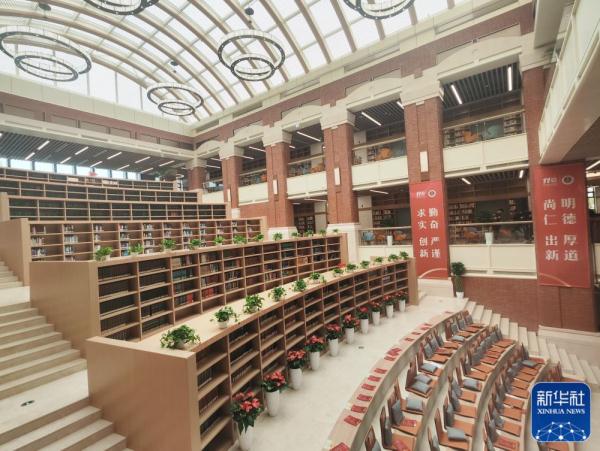 北京大学医学图书馆焕然一新