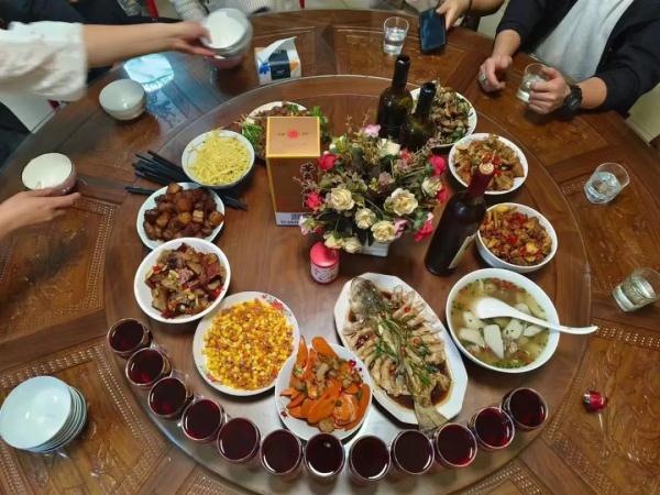 68元就能请人上门做大餐！网友热议