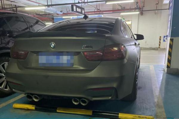 声浪大到吓哭小孩！一男子无证炸街被查处