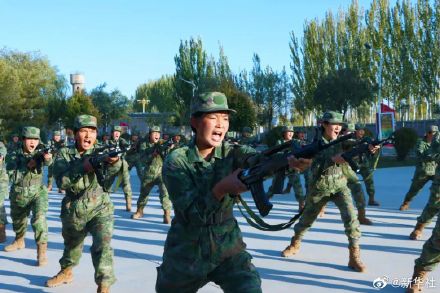 女兵入伍一月后变化有多大 女兵入伍一月后变化有多大