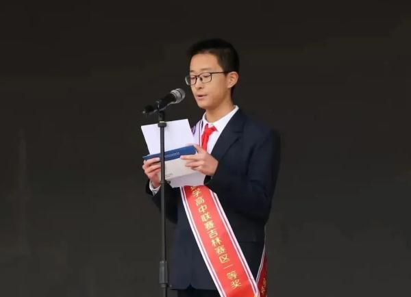 初三男孩，保送清华大学，本硕博八年！