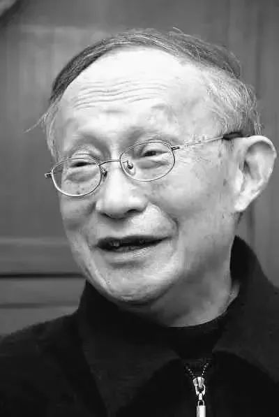 “没有人文精神，不打自垮”，说这句话的院士走了