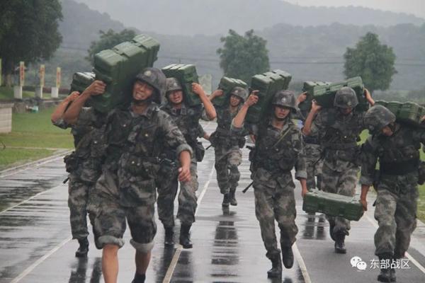 当兵10年，拿了10个第一，他的强军故事好励志