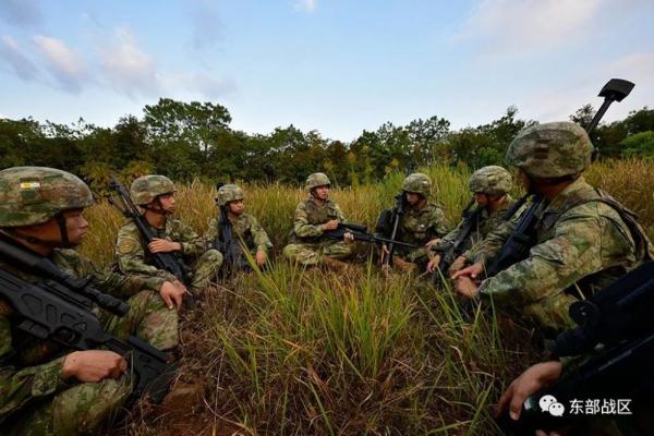 当兵10年，拿了10个第一，他的强军故事好励志