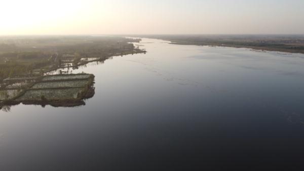 “保护做得好不好,鸟儿会用翅膀投票~” “保护做得好不好,鸟儿会用翅膀投票~”