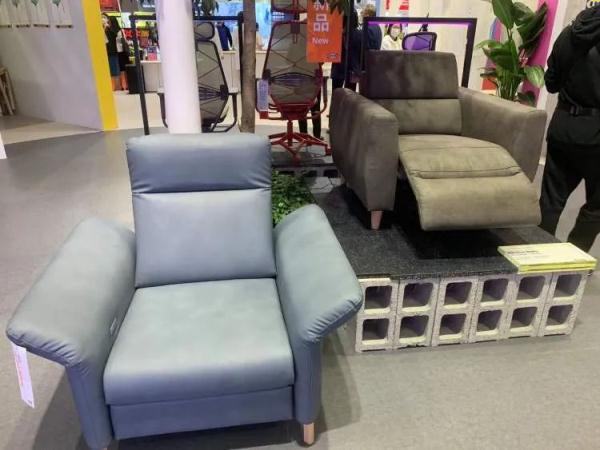 自动染发器、室内“种草机”…进博同款搬回家就能用