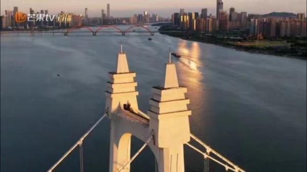 又上电视了！热播剧中出现长沙这所高校，学生们纷纷晒同款