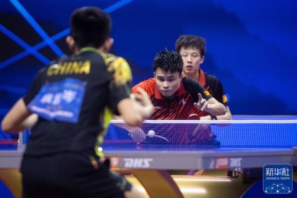 全国乒乓球锦标赛 | 林高远/周启豪男双夺冠