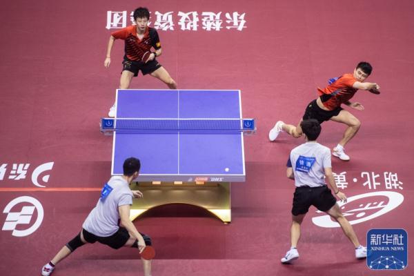 全国乒乓球锦标赛丨林高远/周启豪、向鹏/袁励岑晋级男双决赛 全国乒乓球锦标赛丨林高远/周启豪、向鹏/袁励岑晋级男双决赛