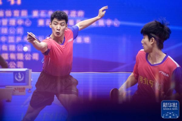 全国乒乓球锦标赛丨林高远/周启豪、向鹏/袁励岑晋级男双决赛 全国乒乓球锦标赛丨林高远/周启豪、向鹏/袁励岑晋级男双决赛