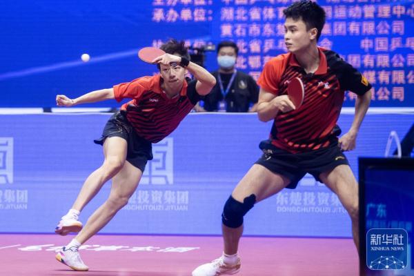 全国乒乓球锦标赛 | 林高远/周启豪男双夺冠