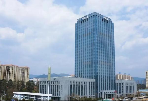 昆明上空惊现“海市蜃楼”？