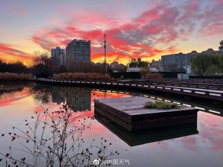 今晨北京朝霞惊艳了天空 今晨北京朝霞惊艳了天空