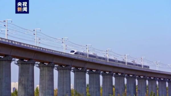 京濱城際鐵路起自京唐城際鐵路寶坻站,新建線路向南經天津市寶坻區