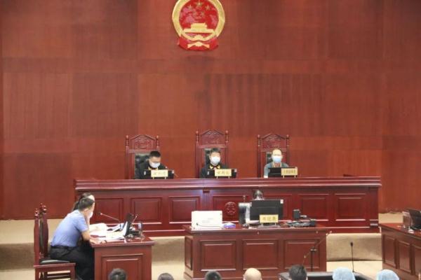 假冒藏品翻十倍价格出售 逾6900万的涉老诈骗案判了！