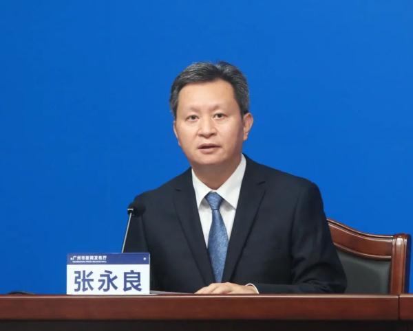 广州海珠出现新的疫情聚集点,这6区疫情传播链条已基本阻断→ 广州海珠出现新的疫情聚集点,这6区疫情传播链条已基本阻断→