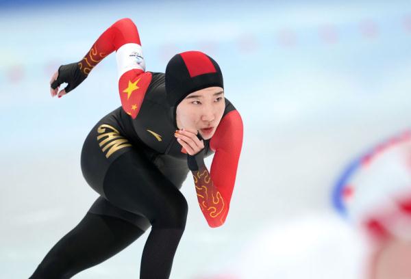 速度滑冰世界杯荷兰海伦芬站:荷兰队日进三金 速度滑冰世界杯荷兰海伦芬站:荷兰队日进三金