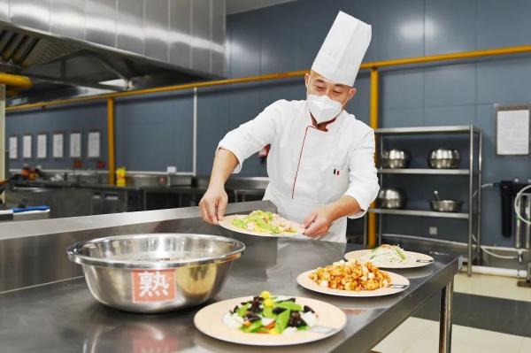 14家单位职工可入住！这个行车公寓还有“拜拜员”