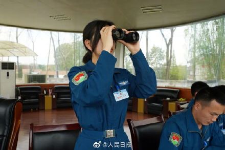 榜样的力量!余旭的故事激励了新一批女飞行员 榜样的力量!余旭的故事激励了新一批女飞行员