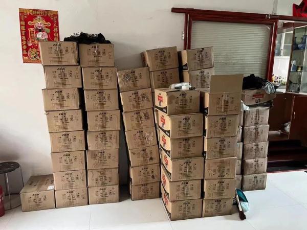 成本4元疏通剂卖出百倍天价，警方捣毁“上门推销高价管道疏通液”诈骗团伙