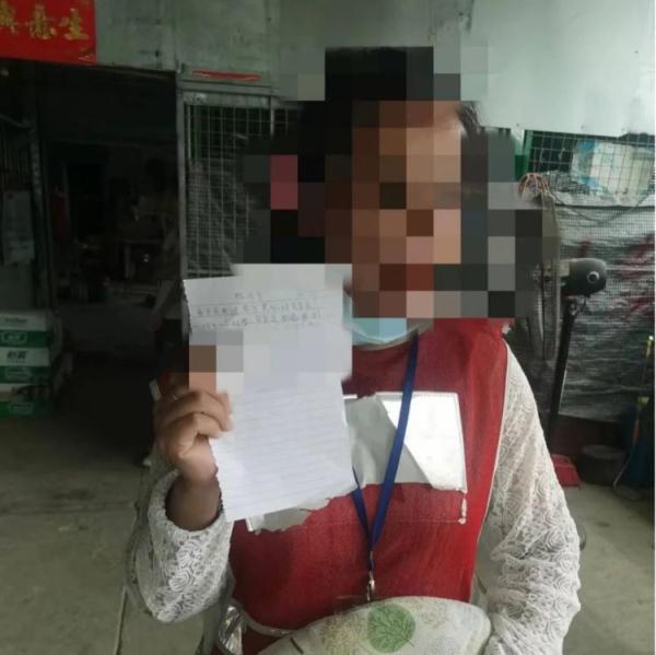 女子考科目三给安全员塞红包，安全员立即上报取消其考试资格
