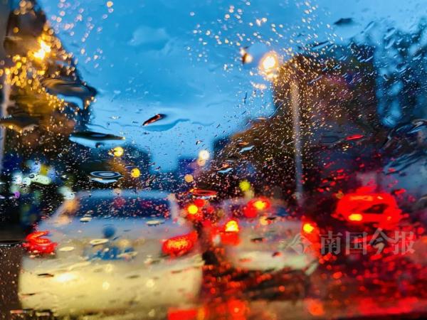 先回南,再速冻!柳州从28℃骤降至-3℃,只需要4天! 先回南,再速冻!柳州从28℃骤降至-3℃,只需要4天!