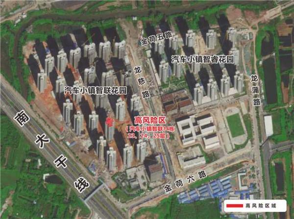 11月28日广州新增本土确诊病例286例，涉疫场所公布︱多区最新通告