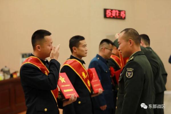 再见，退伍老兵！若有战，召必回！