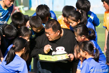 贵州元宝女足：踢出大山的铿锵玫瑰