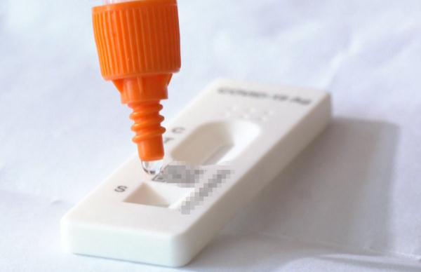 囤抗原试剂盒每天一测？医生：这三类人没必要抗原自测