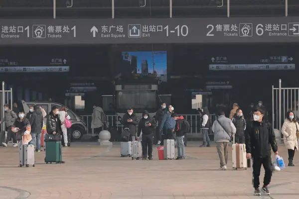 实地探访！郑州高铁站、地铁站、高速口、各汽车站均不再扫健康码