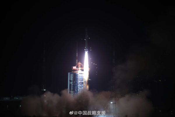 我国成功发射高光谱综合观测卫星 我国成功发射高光谱综合观测卫星