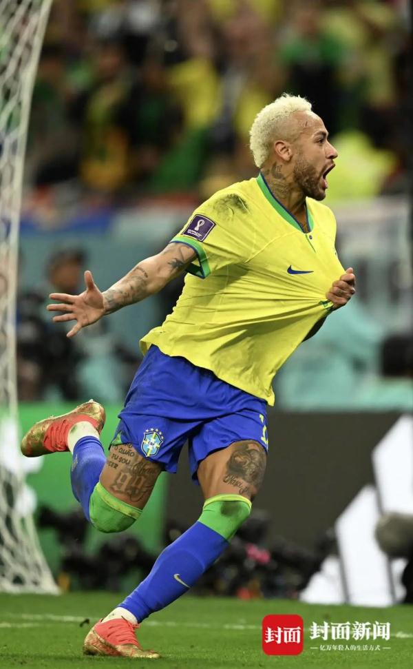 两场点球生死战后,梅西笑了,内马尔哭了 两场点球生死战后,梅西笑了,内马尔哭了