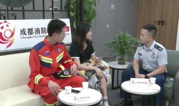 四川女孩官宣恋爱，全网祝福！
