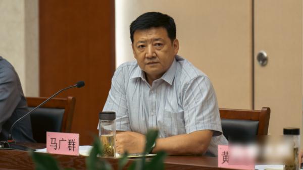 明明路人脸，却演谁像谁！大器晚成的王砚辉