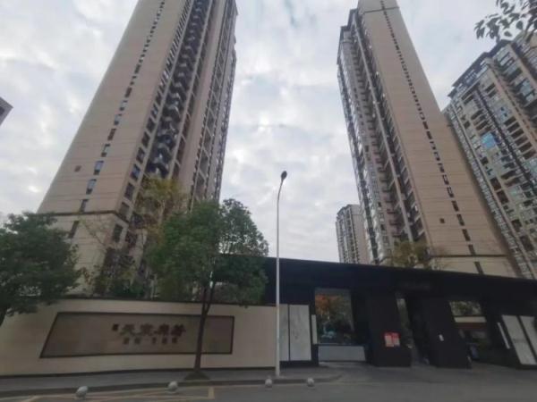 紧急寻人！抑郁症妻子失联，丈夫悬赏10万寻妻