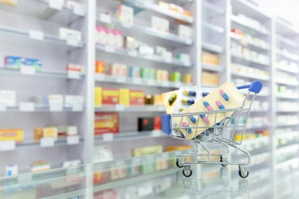 女子莫名头痛20年,一检查竟发现… 女子莫名头痛20年,一检查竟发现…