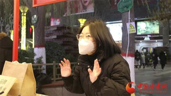 兰州夜市重启 “烟火气”逐渐回归