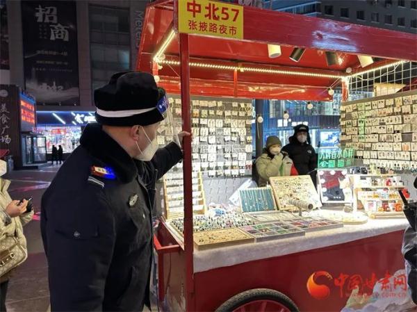 兰州夜市重启 “烟火气”逐渐回归