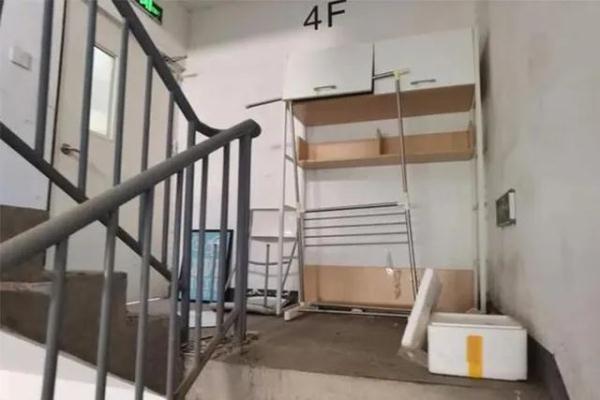 楼道不是杂物间，这些“危险”留不得！