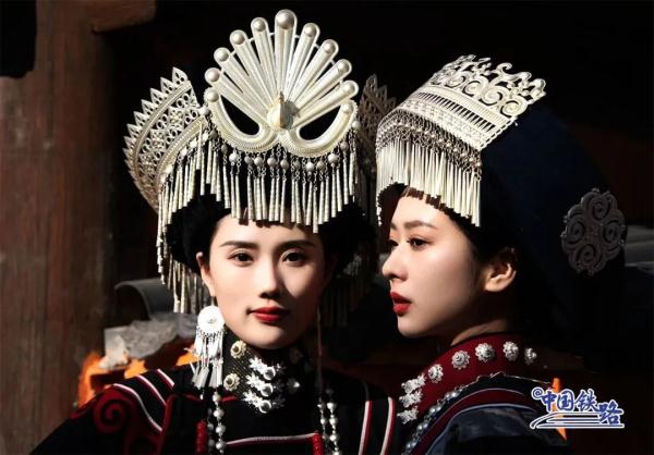 开通倒计时!新型复兴号整装待发 开通倒计时!新型复兴号整装待发