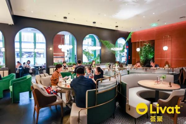 堂食重现排队等位！北京各大商场客流量回升，您会选择堂食吗？