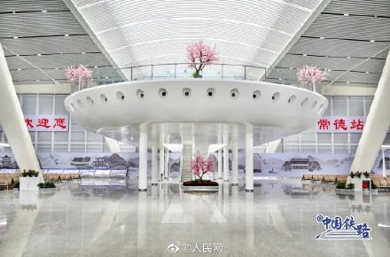 好看！桃花岛高铁站惊艳亮相