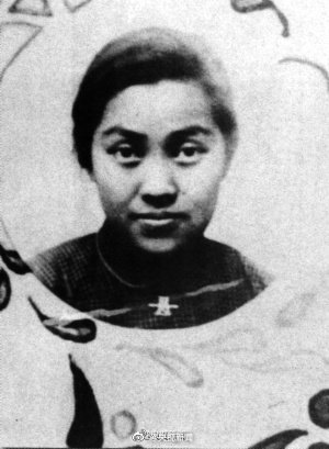 她一生亲手接生数万名婴儿 她一生亲手接生数万名婴儿