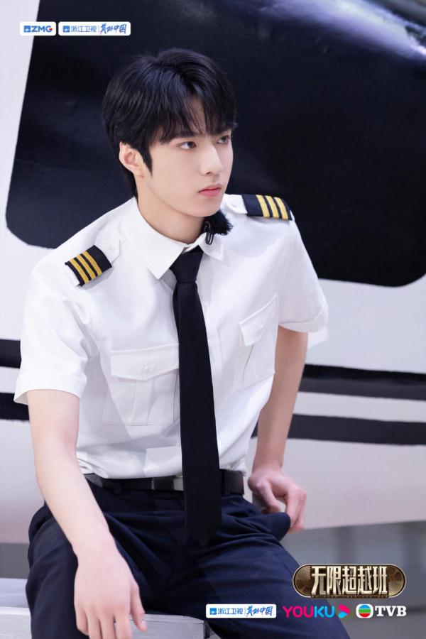 佘诗曼惊喜加盟《无限超越班》首轮考核,原班人马聚首共忆往昔 佘诗曼惊喜加盟《无限超越班》首轮考核,原班人马聚首共忆往昔