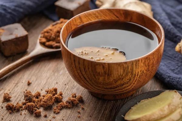 喝红糖葱姜水预防新冠？发烧不能吃鸡蛋？听小二跟您细说～