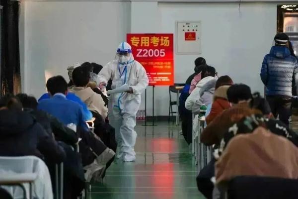 北京研考首日:15.2万考生的梦想,数万人的守护 北京研考首日:15.2万考生的梦想,数万人的守护