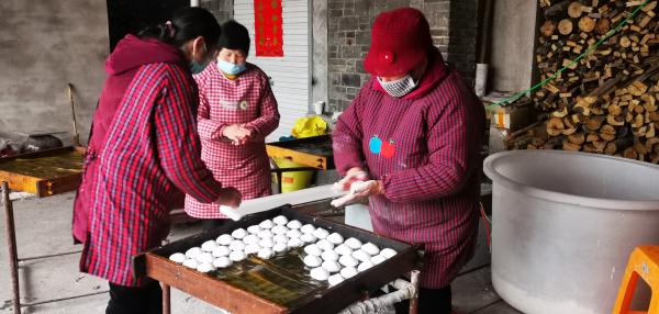 品味腊月里的民俗!安徽芜湖特色美食——“毛团子” 品味腊月里的民俗!安徽芜湖特色美食——“毛团子”