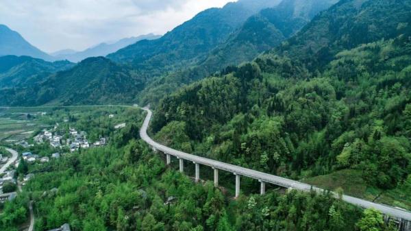 绵茂公路今日通车！四川这条铁路也有新进展