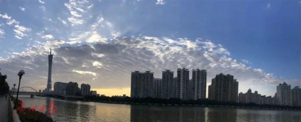 广州“一半天空一半云”今天刷屏！晴天余额不足，接下来的天气……